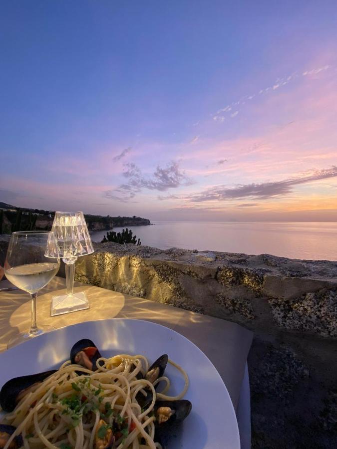 Mediterranean Boutique Hotel 트로페아 외부 사진